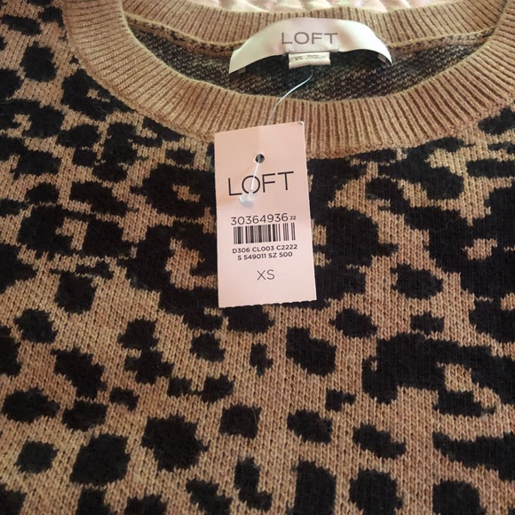 Ann Taylor Loft Leopard Print Sweater - NWT - Picture 4 of 4